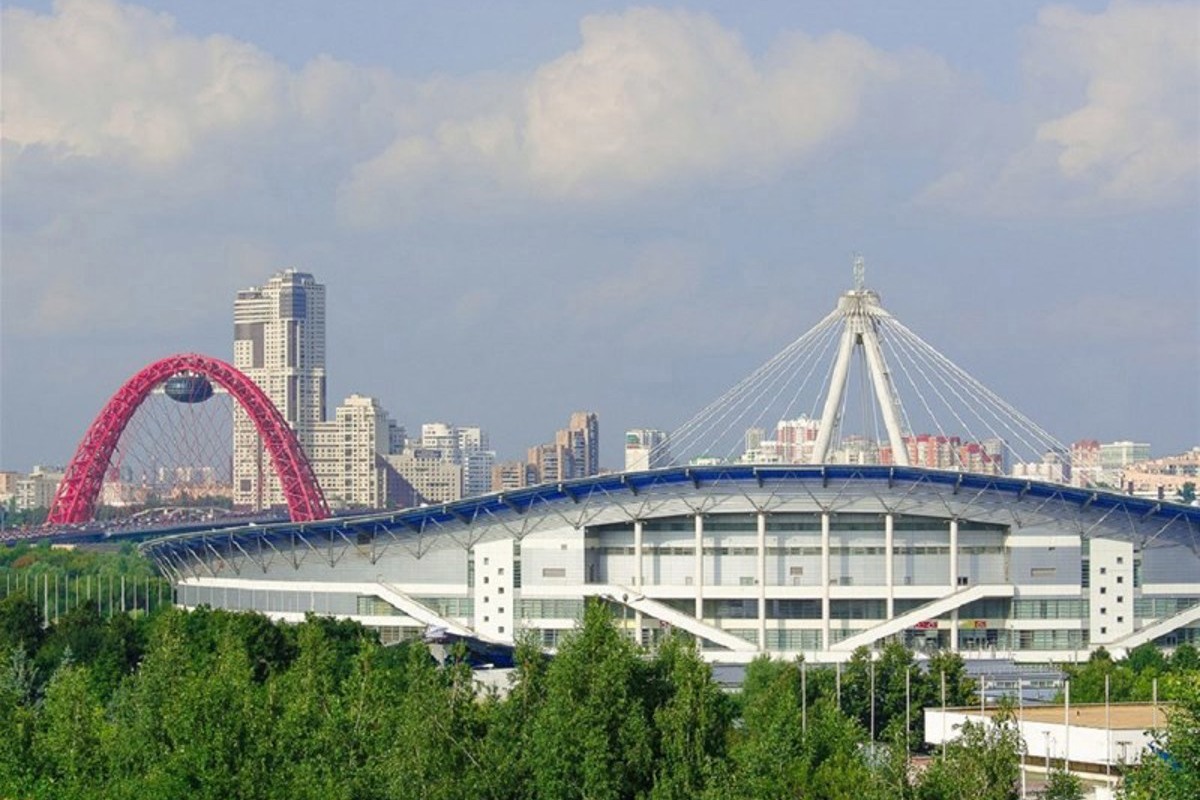 Конькобежная арена